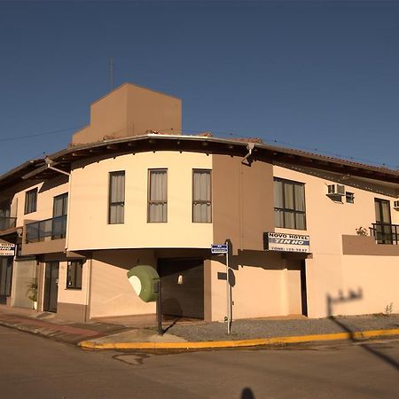 Novo Hotel Tinho 南河镇 外观 照片