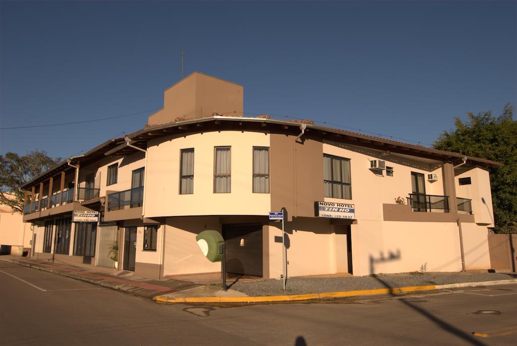 Novo Hotel Tinho 南河镇 外观 照片